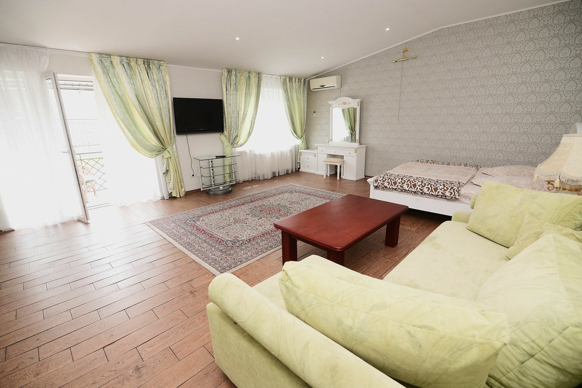Апартаменти Club City House Klumba Одеса Екстер'єр фото
